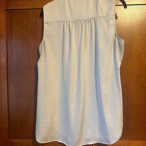 CAbi Last Chance Blouse - Picture 2 of 4